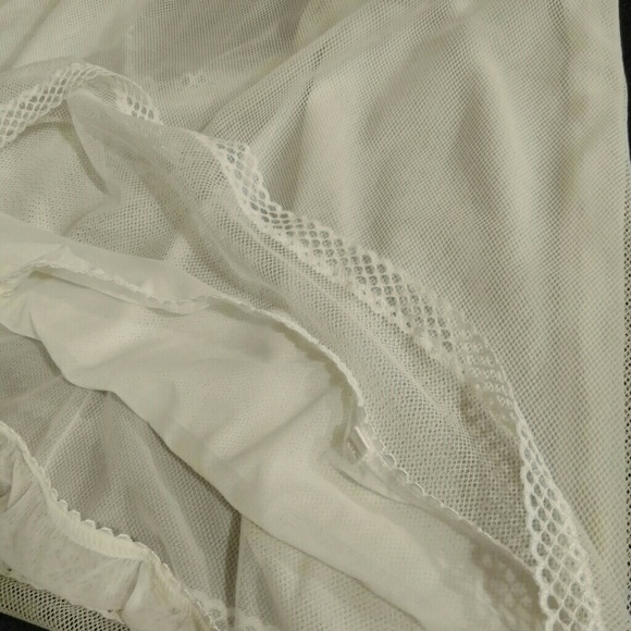 VICTORIA'S SECRET | [NwoT]Ivory Mesh Chemise! - Picture 6 of 8